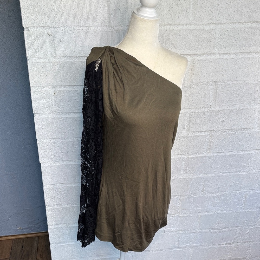 Diane Von Furstenberg Silk Lace One-Shoulder Cinch Blouse sz L